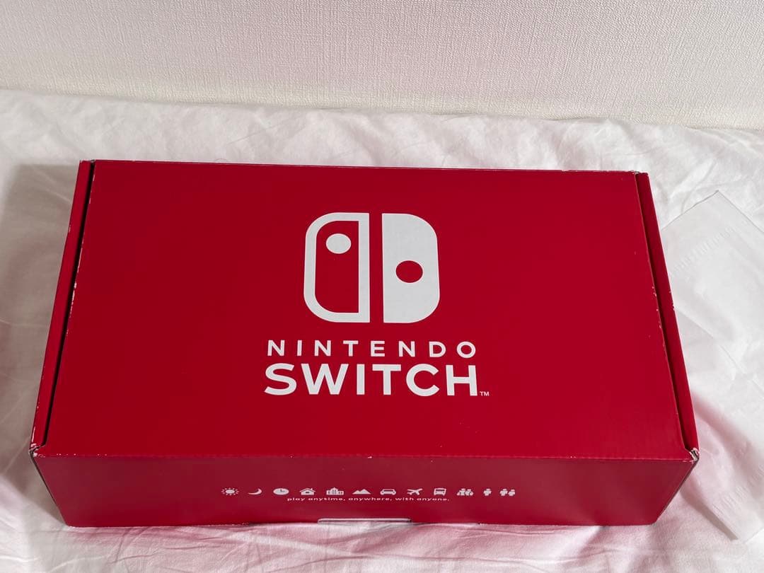 【美品】Nintendo Switch バッテリー強化モデル 本体 ＋ホリパッド