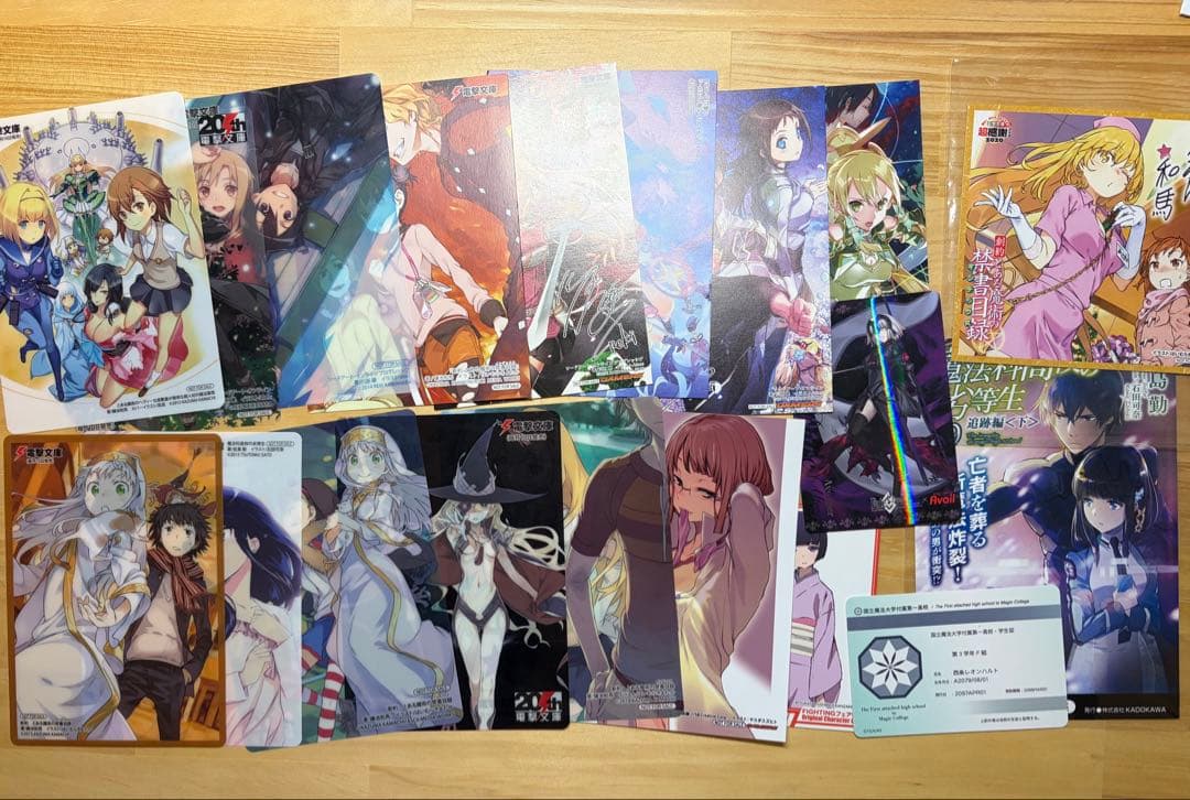 響*様 【大量まとめ売り】ライトノベル・漫画セット／電撃文庫・西尾維新ほか