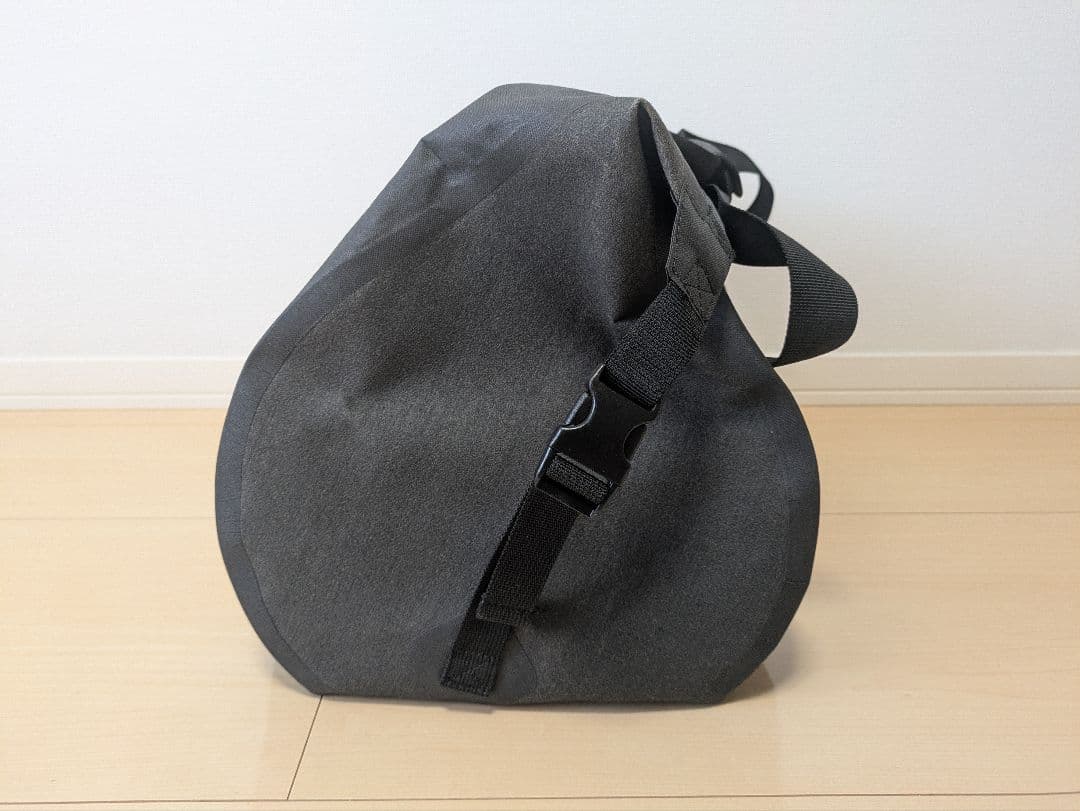 バッグ FRED PERRY / SHELTER BARREL BAG