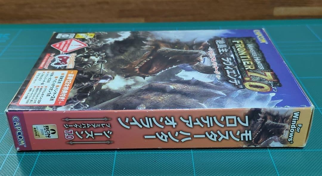 モンスターハンター フロンティアオンライン シーズン7.0 未開封品　カプコン