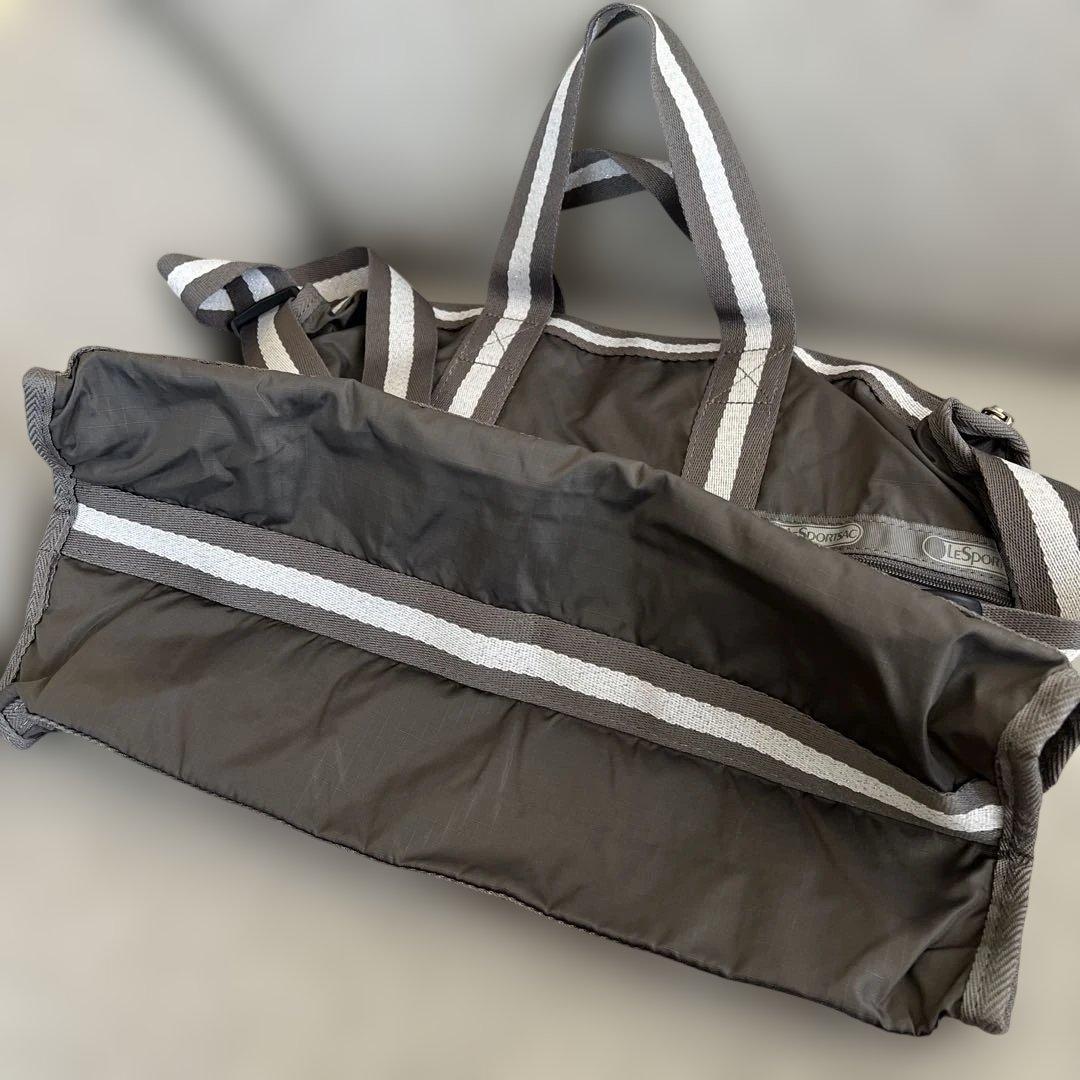 LeSportsacレスポートサック　2WAYのショルダーバッグ グレー