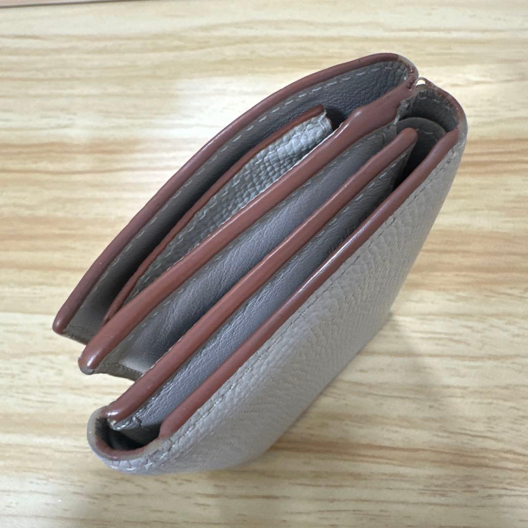 LOEWE 三つ折り財布 ライトグレー