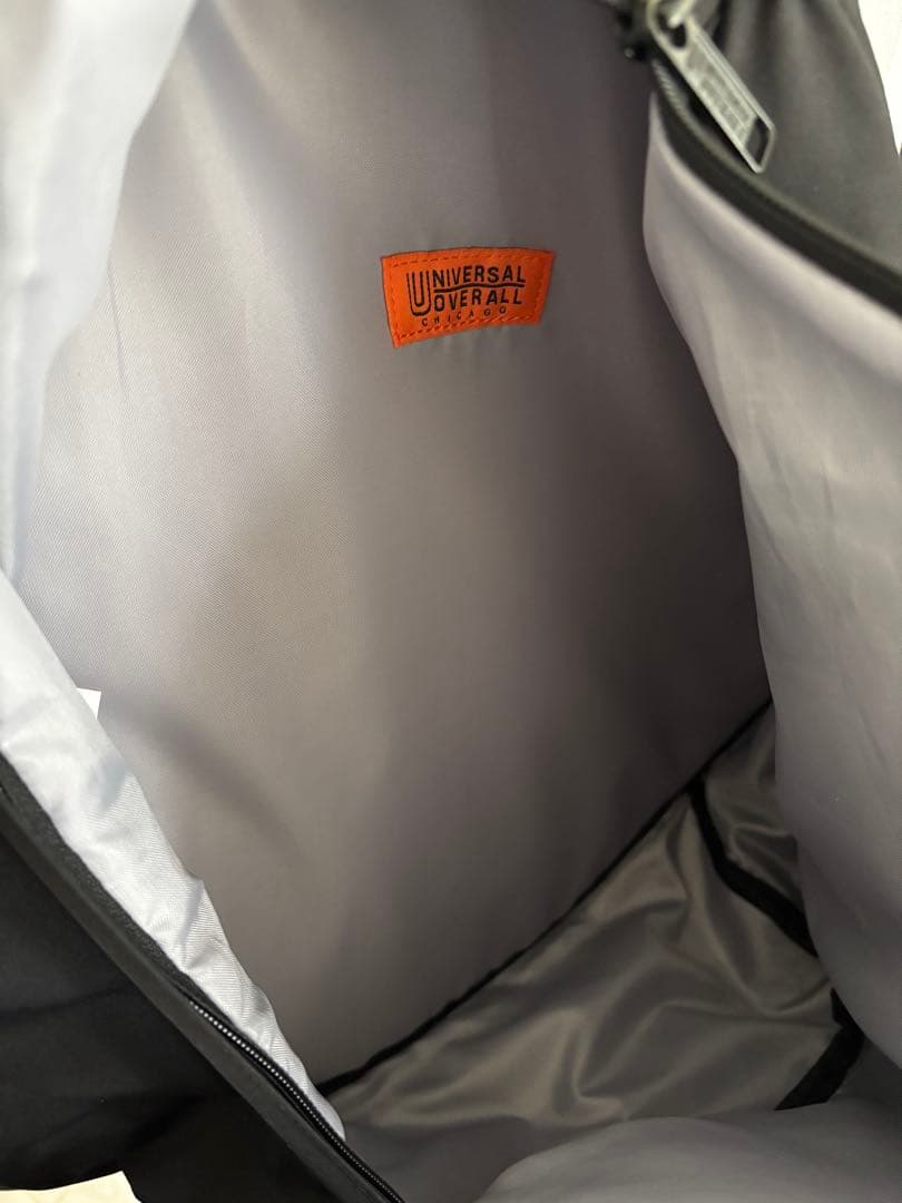 ユニバーサルオーバーオール 【LEE】別注 撥水ボディバッグ　最終値下げ