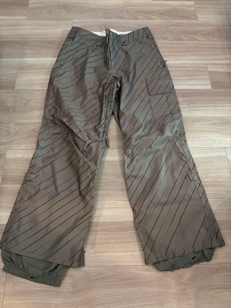 BURTON スノーボードウェア ジャケット・パンツセット Mサイズ　バートン