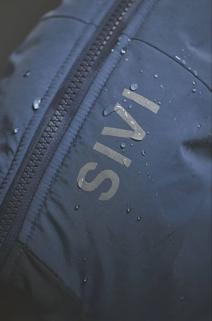 【美品】SIVIウィンタースーツ【XS】