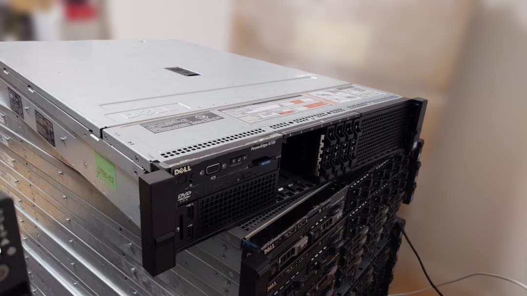Dell PowerEdge R730 (CPU2基) ラックマウントサーバー