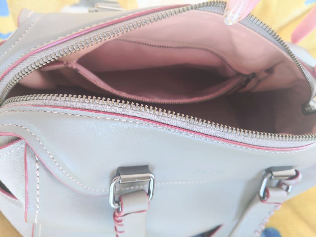 COACH グレーレザー スエード ボストンバッグ ショルダーストラップ付き