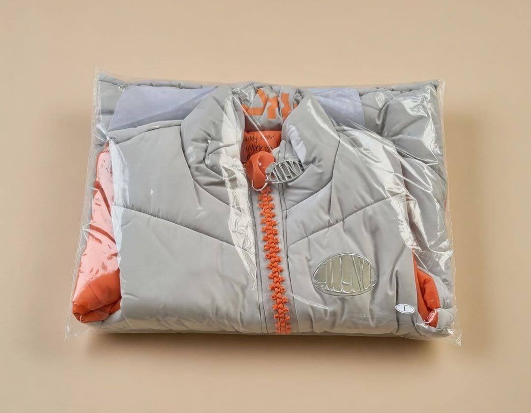 Vaundy Logo Down Vest ダウン SILENCE ドームツアー