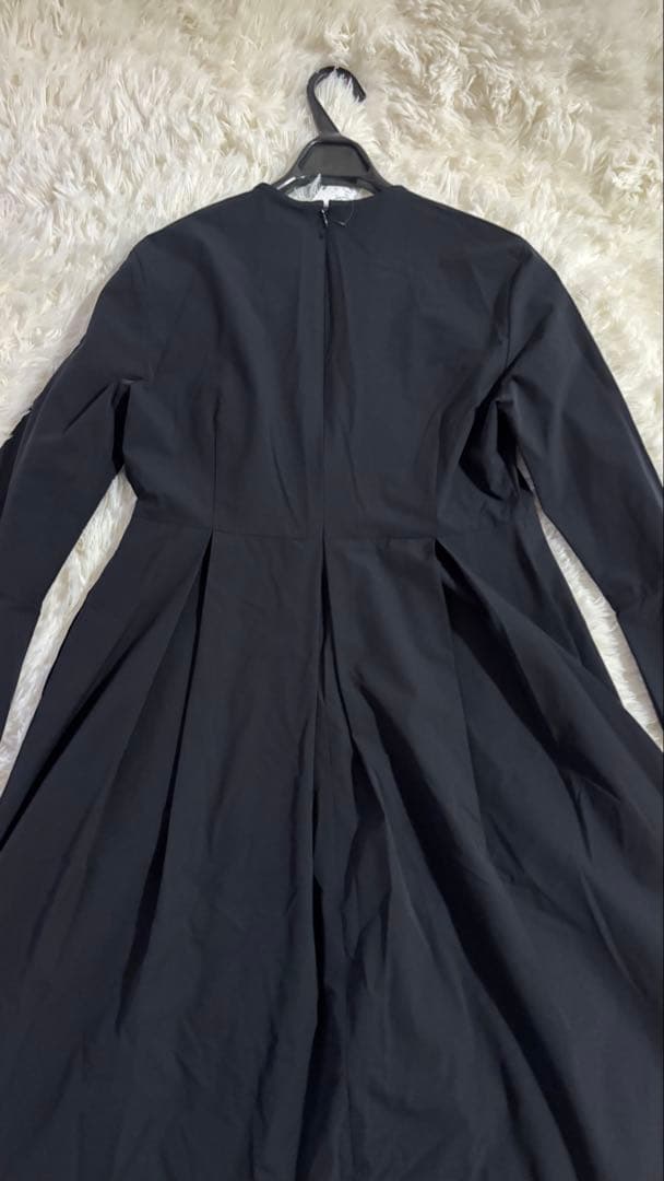 美品☆Ballsey ストレッチタフタ ボックスタックワンピース　ネイビー　34