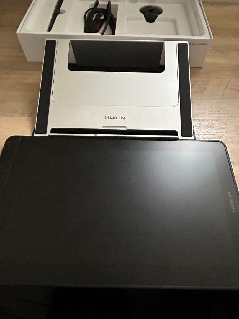 HUION Kamvas 13 液晶ペンタブレット 本体