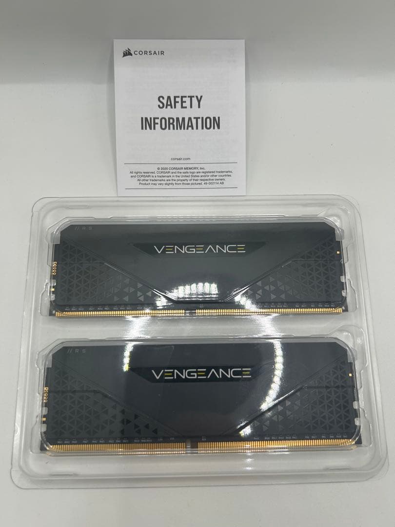 ら*と様 Corsair Vengeance RGB RS DDR4-16GB