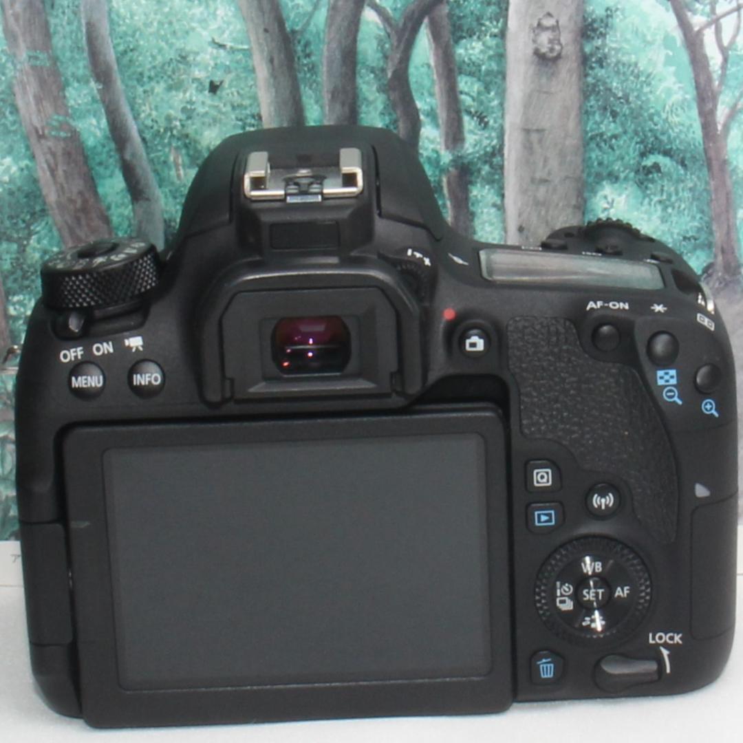 ❤️ミドルクラス一眼レフ❤️Canon EOS 9000D トリプルレンズセット