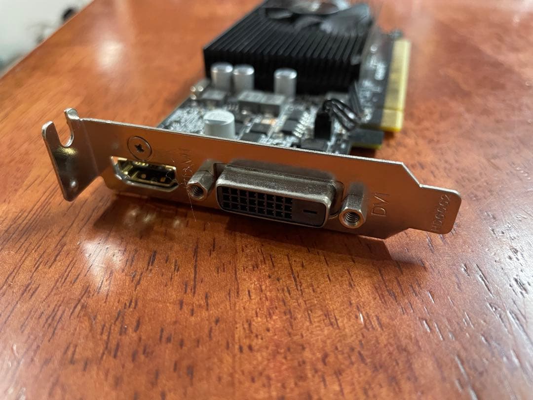 GIGABYTE GeForce GT 1030 2GB 低プロファイル