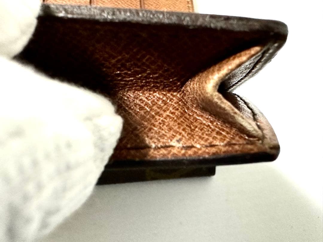 Louis Vuitton モノグラム 二つ折り財布　ヴィテージ　傷あり