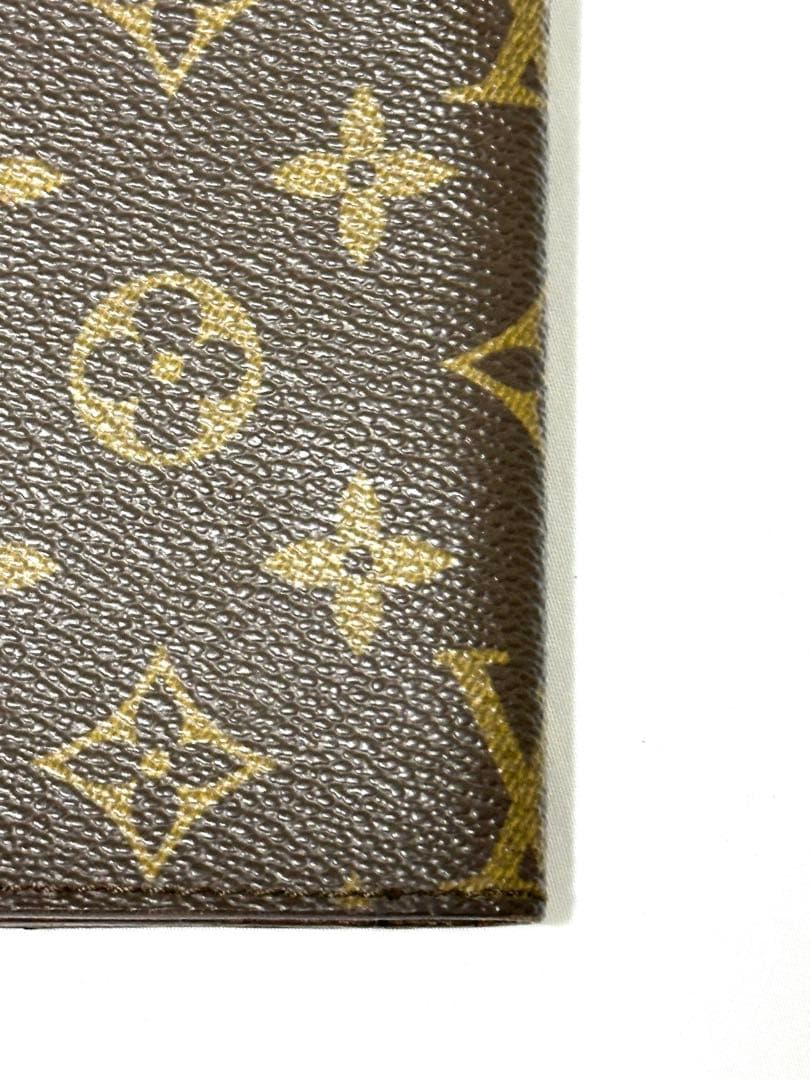 Louis Vuitton モノグラム 二つ折り財布　ヴィテージ　傷あり
