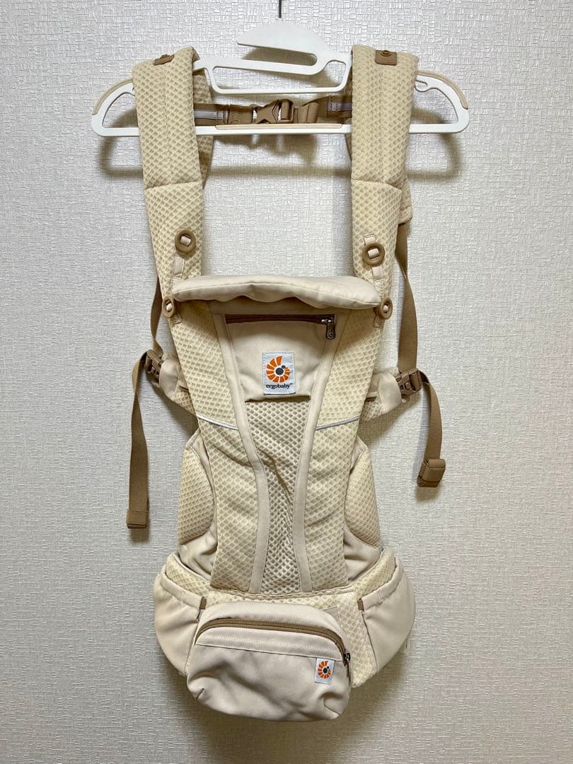 a エルゴベビー抱っこ紐OMNI Breeze (オムニブリーズ)