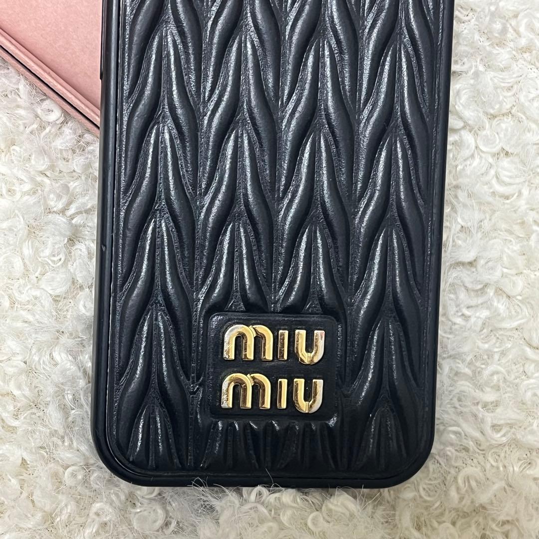 miu miu iPhone13ケース Black