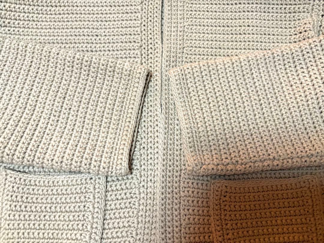 AKRIS アクリス　コットン カーディガン　ベージュM　ニット素材