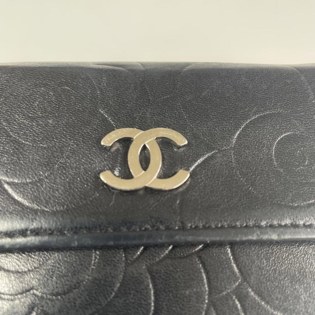 CHANEL シャネル　二つ折り財布　カメリア　ブラック