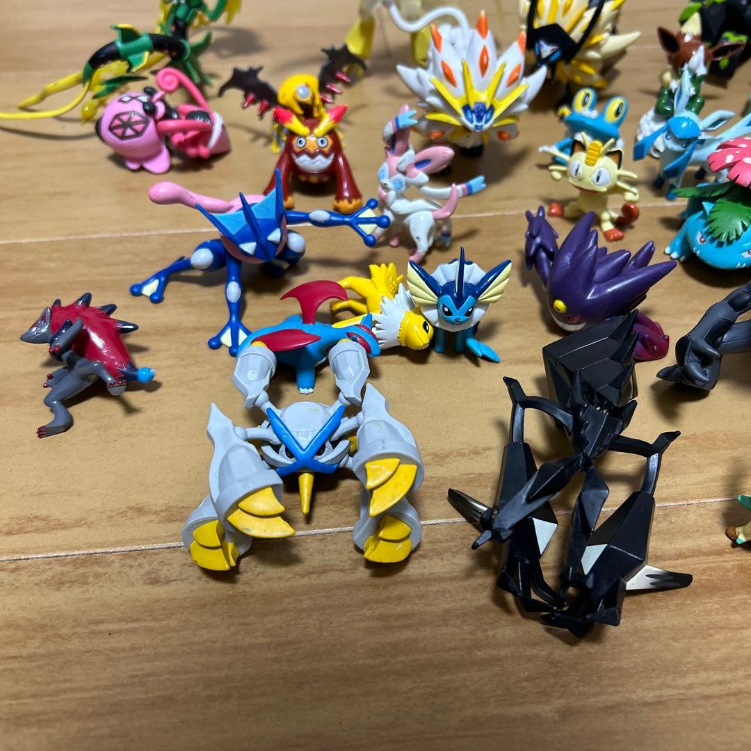 ポケモン フィギュアセット モンコレ　まとめ売り　レックウザ　ブイズ　伝説系