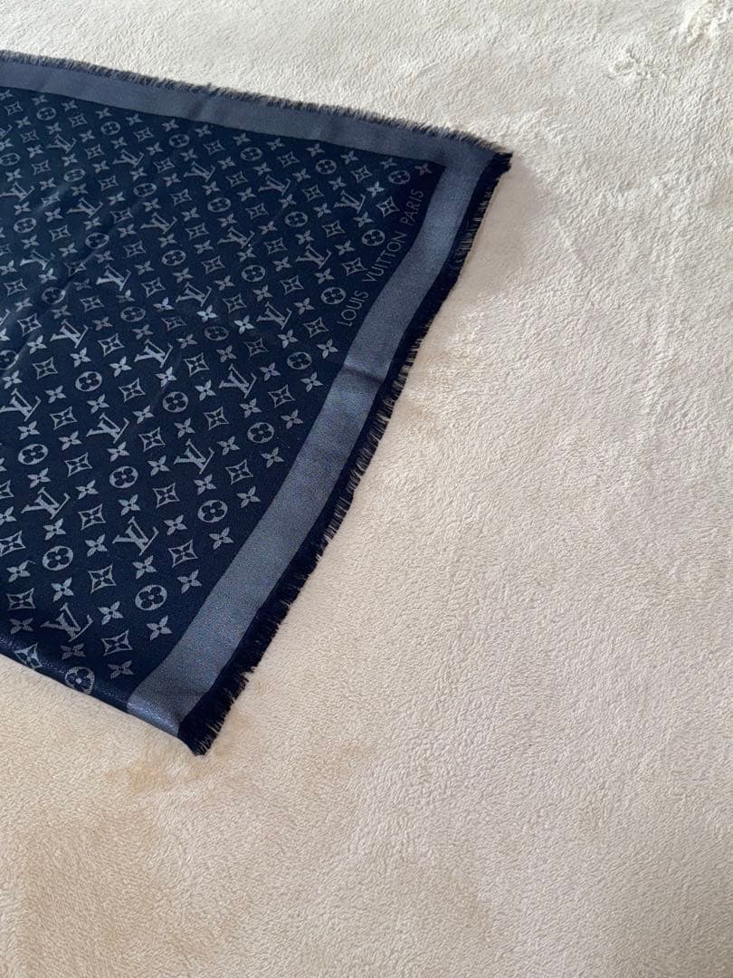 LOUIS VUITTON モノグラムシャイン ノワール(ブラック)ショール