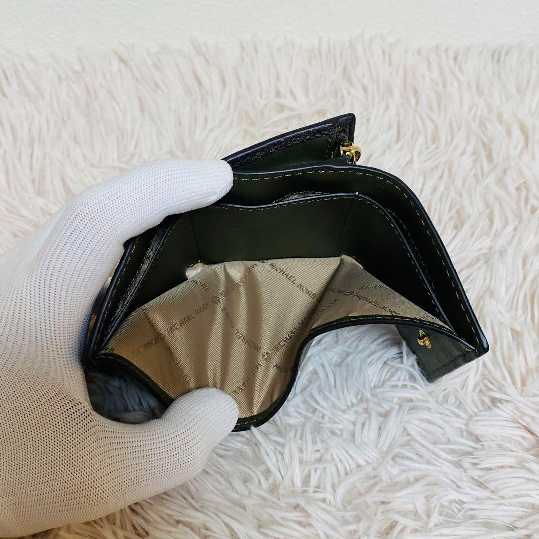 【極美品】マイケルコース 3つ折り 財布 シグネチャー コンパクト