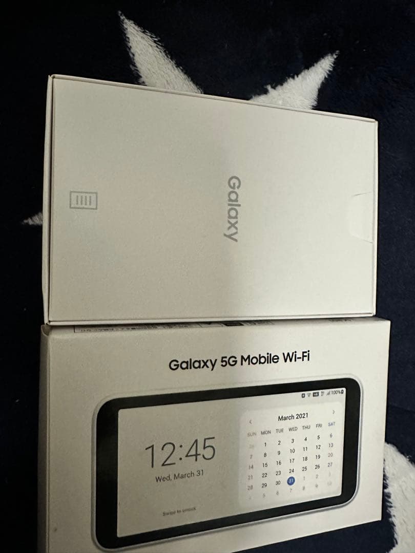 Galaxy 5G Mobile Wi-Fi au モバイルルーター ホワイト