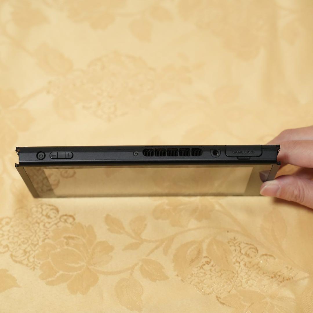 Nintendo Switch 本体 青/赤