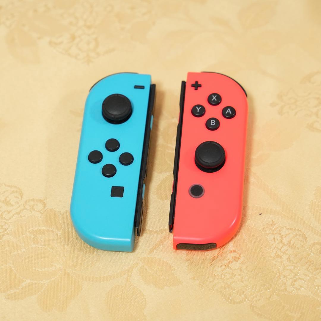 Nintendo Switch 本体 青/赤