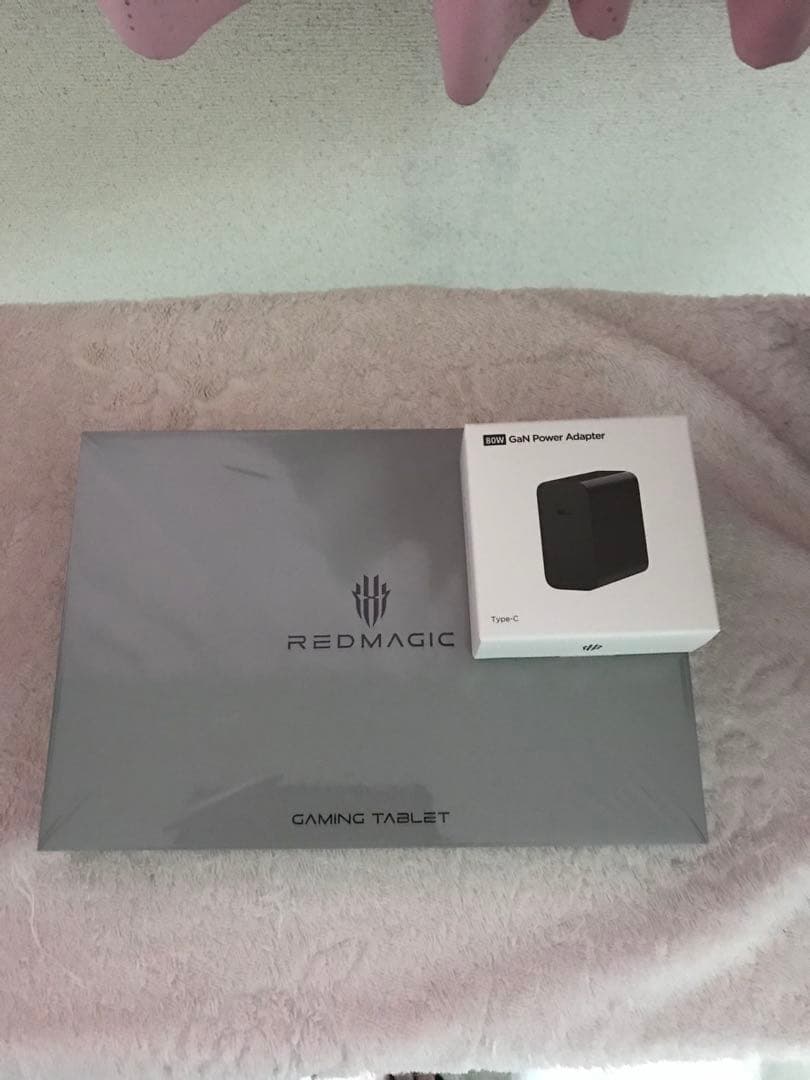 ほぼ未使用REDMAGIC アストラTablet 純正高速充電器等オマケ付き