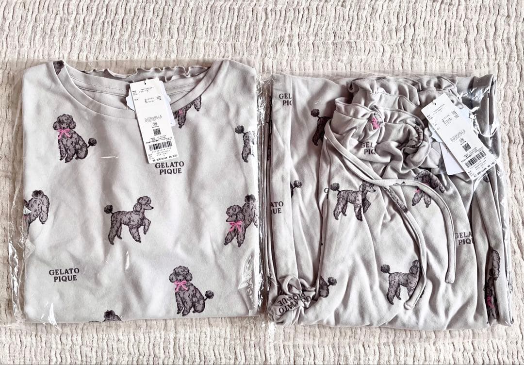 ＊新品未開封＊プードル柄 ロンT & ロングパンツ 上下セット