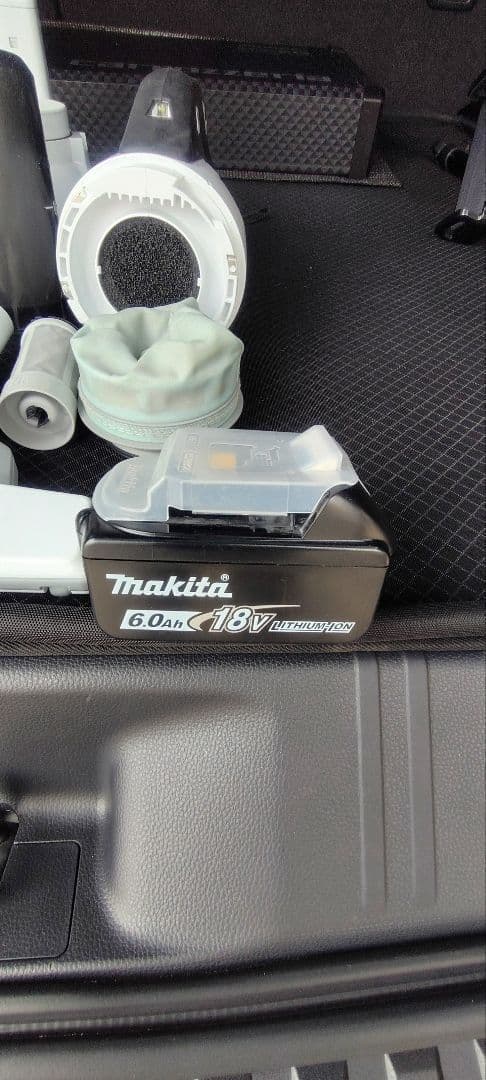 マキタ 充電式クリーナ CL286FD