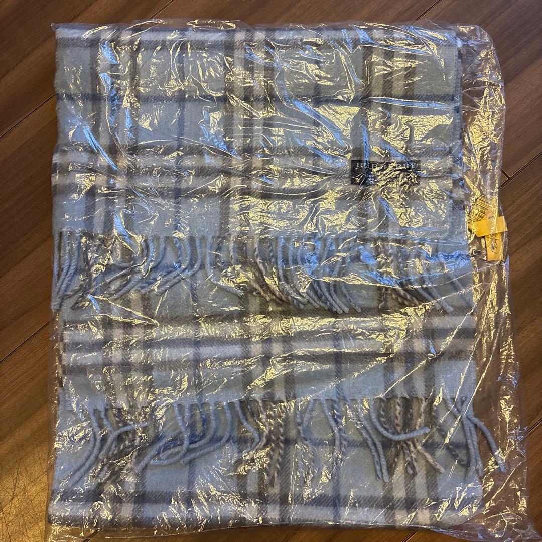 BURBERRY カシミヤ マフラー　クリーニング済み