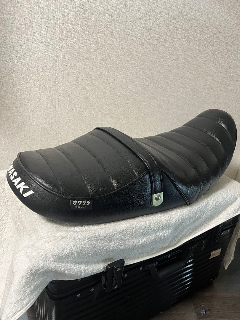 川ロシート z900rs 中古