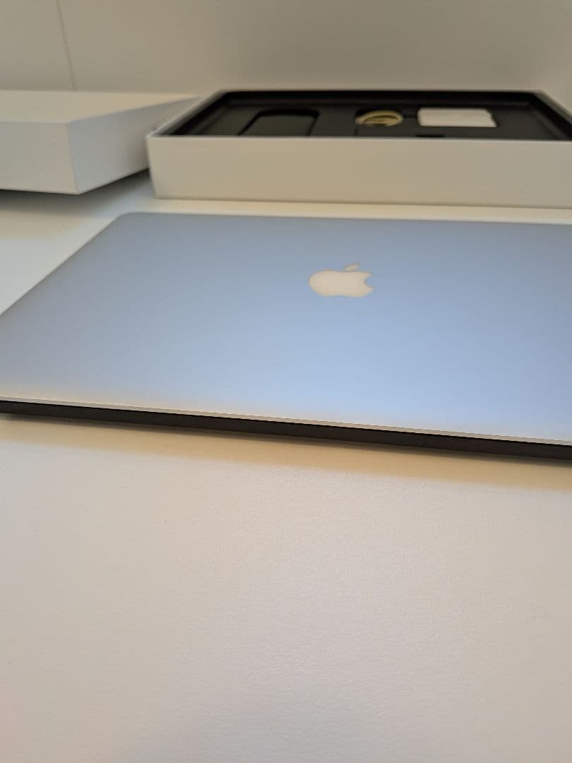 macbook pro 15インチ