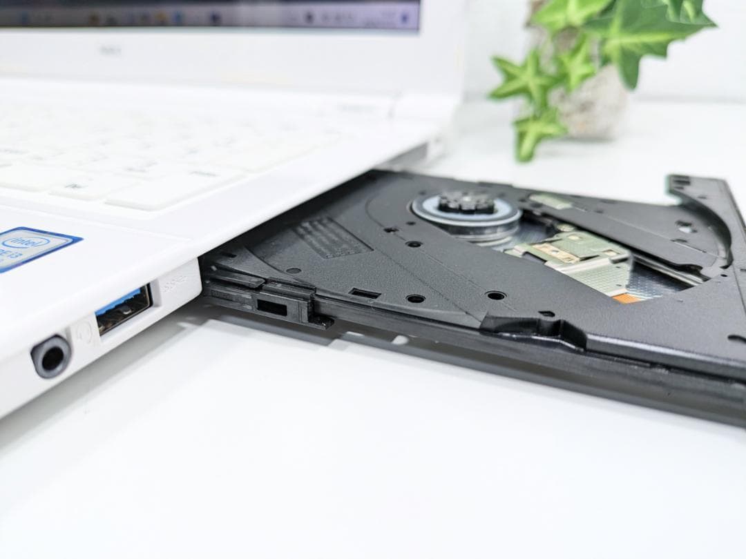冗*子様 Windows11ノートパソコン✨オフィス付き✨NEC　爆速SSD　W