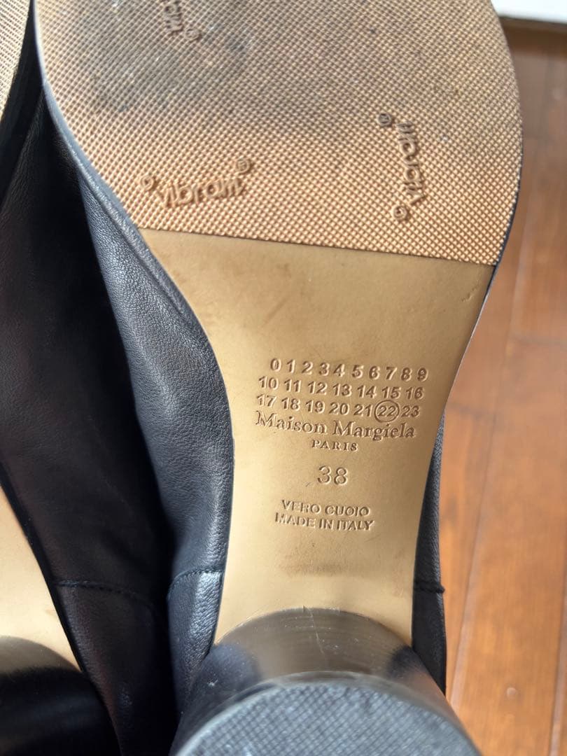 【美品】Maison Margiela ブラック レザーブーツ　38