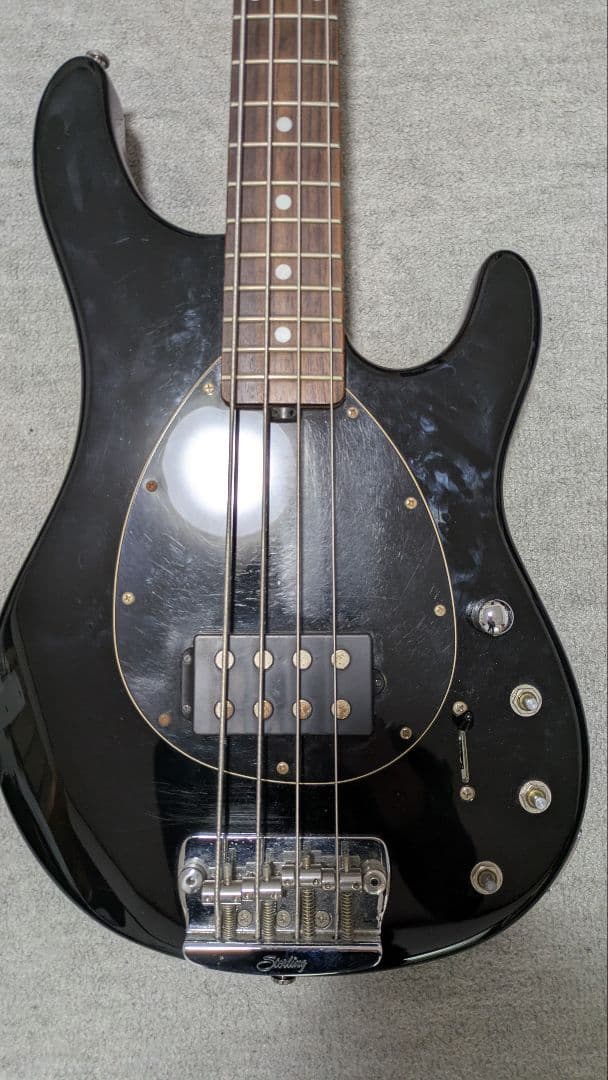 ル*0様 Sterling by Music Man sb14