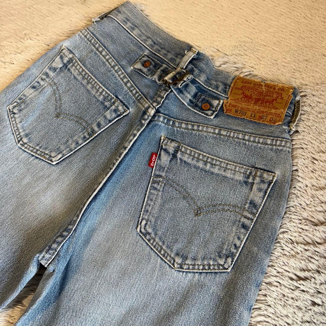 Levi'sリーバイスW701xx ジーンズ　デニムパンツ　モンローモデル27㌅