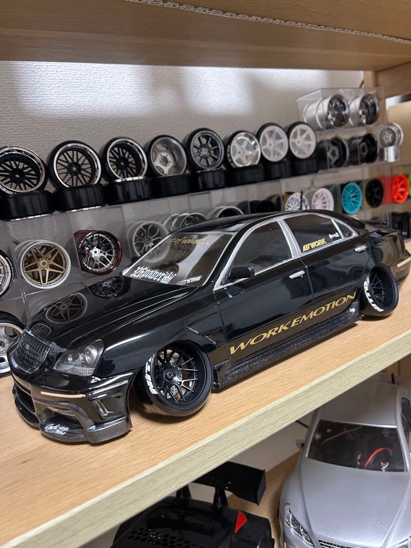 チーム鉄人クラウン180マジェスタV I Pボディ★新品未走行品！！