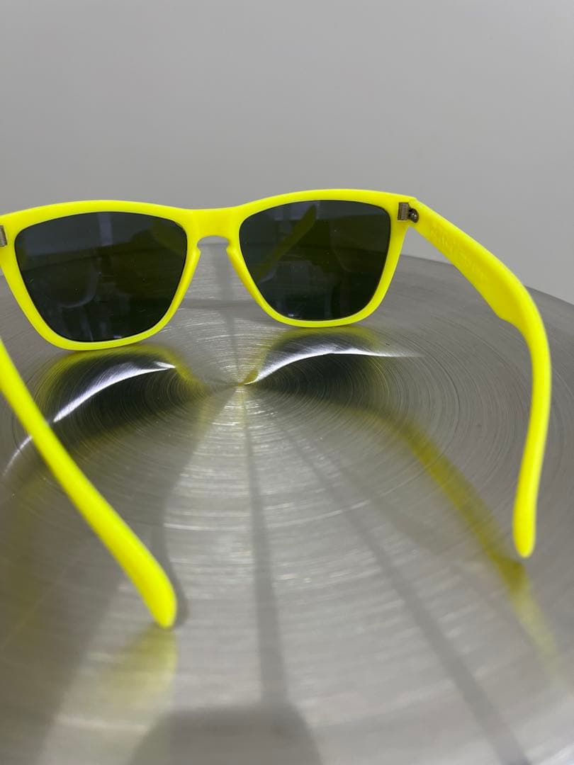 OAKLEY 蛍光イエロー サングラス