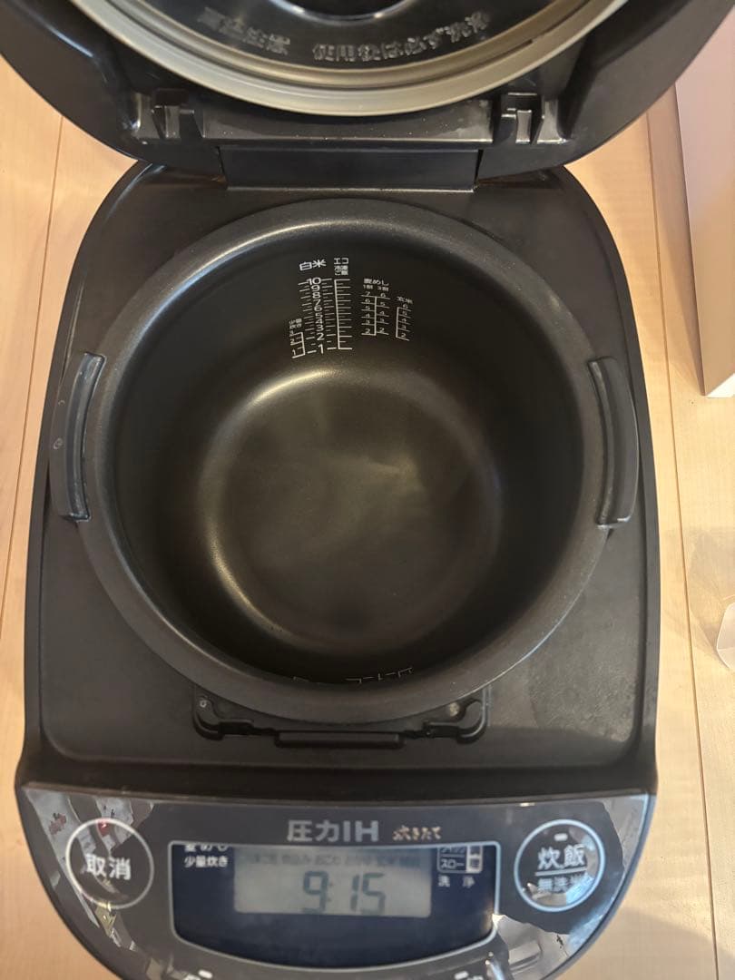 TIGER 圧力IH炊飯器 JPV-B180