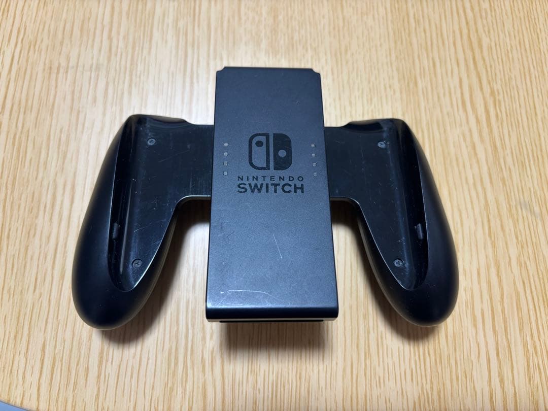 【最終値下げ中！】Nintendo Switch 本体 + ジョイコンセット