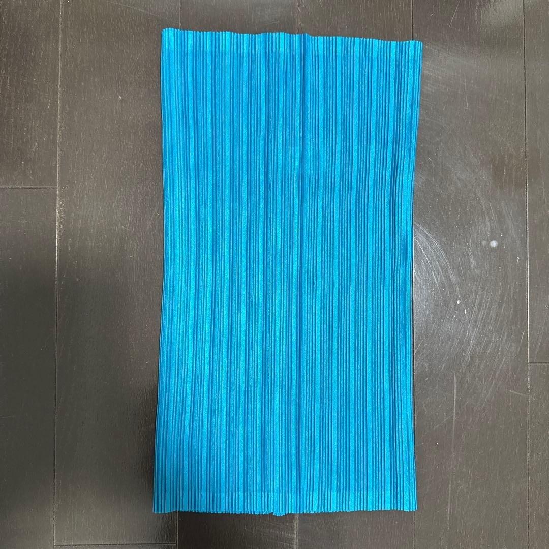 ✨【極美品】ISSEY MIYAKE PLEATS PLEASEネックウォーマー