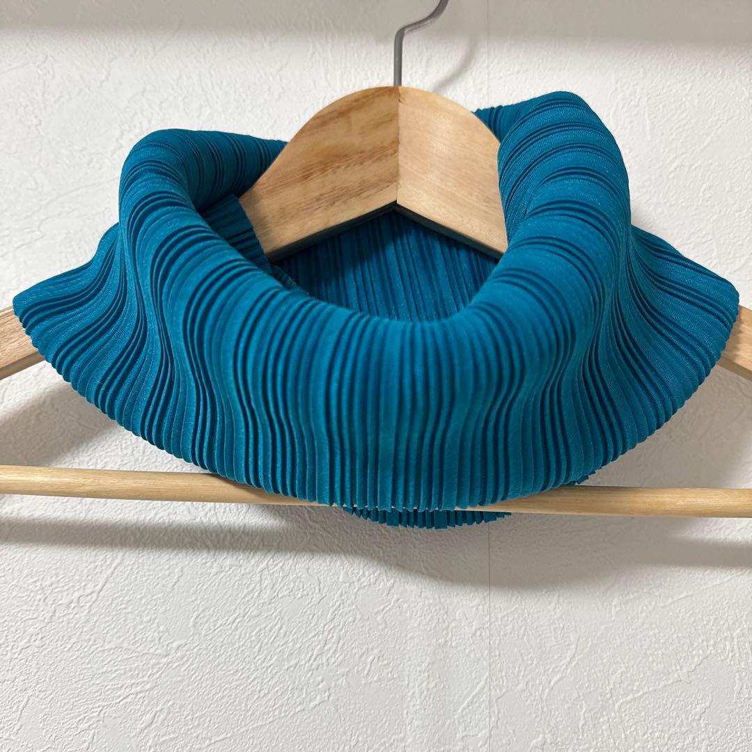 ✨【極美品】ISSEY MIYAKE PLEATS PLEASEネックウォーマー
