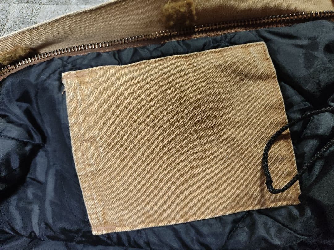 USA製 Carhartt トラディショナルコート ダック地 サイズXL