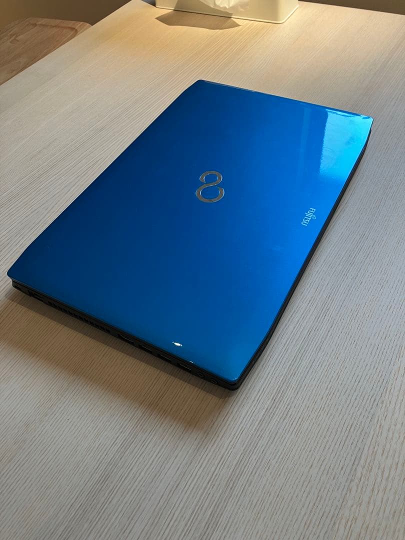 Windowsノート本体 FUJITSU LIFEBOOK AH77/J FMVA77JLKS