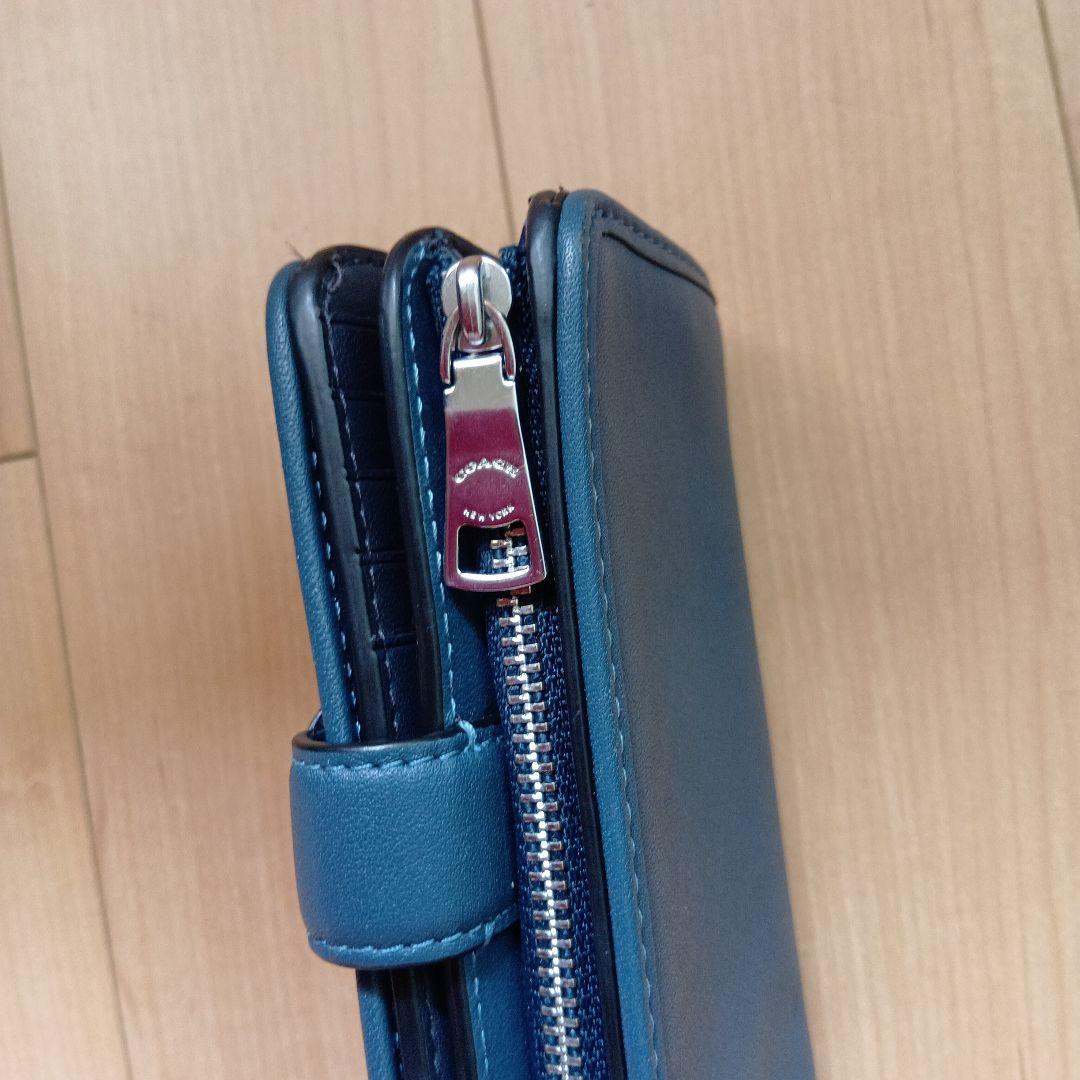 コーチ　タビー　財布　ネイビー