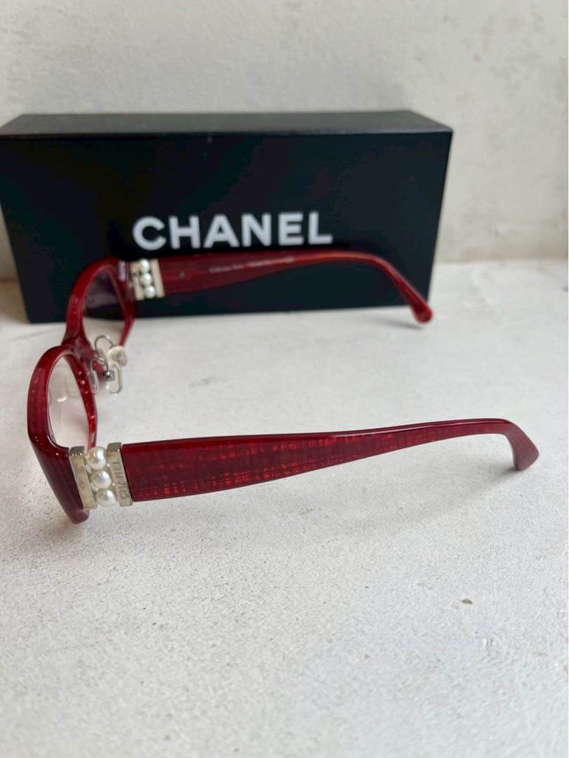 【極美品】CHANEL CollectionPerle パール　レッドサングラス