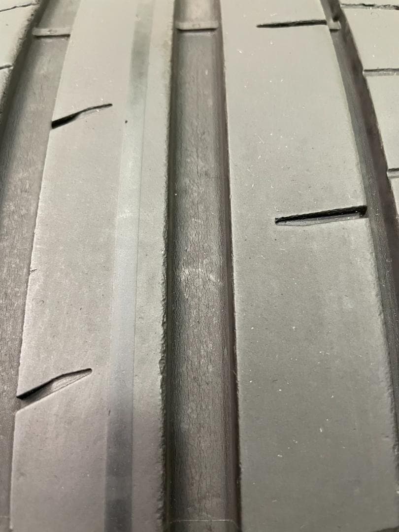 【送料無料】21年製 255/40R20 グッドイヤー 4本 訳あり特価